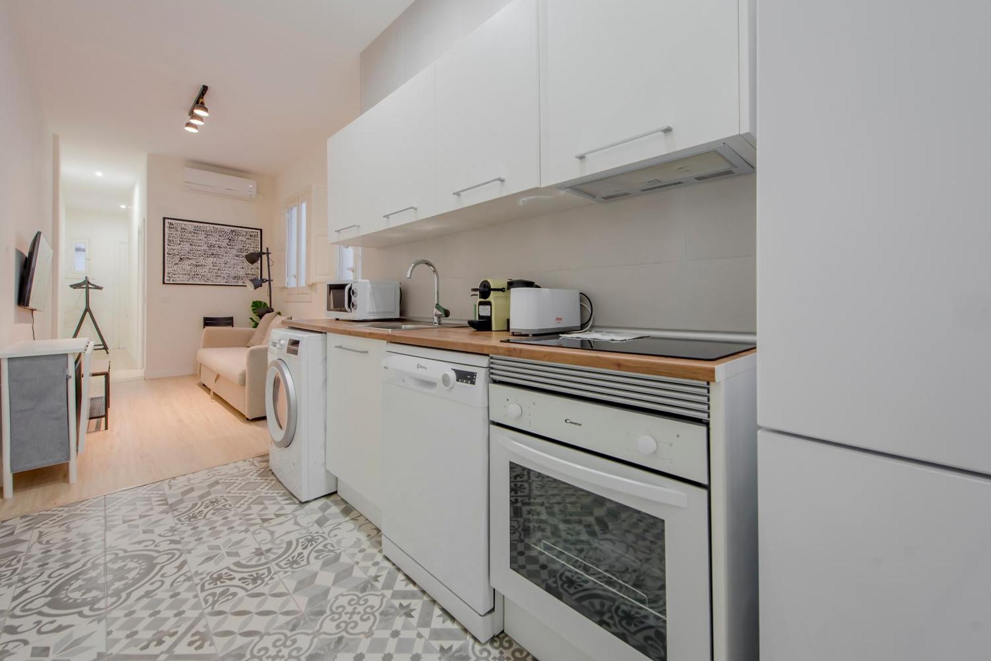 マドリードNuevo Apt Para 7 Pax En Malasana - Gran Via E1アパートメント エクステリア 写真